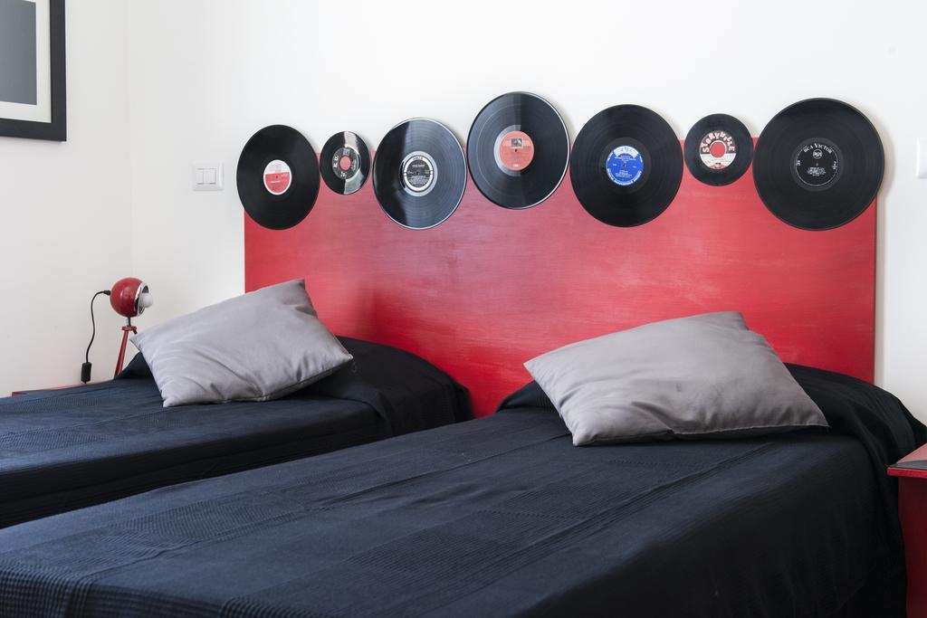 Grammy Suite Rome Room photo